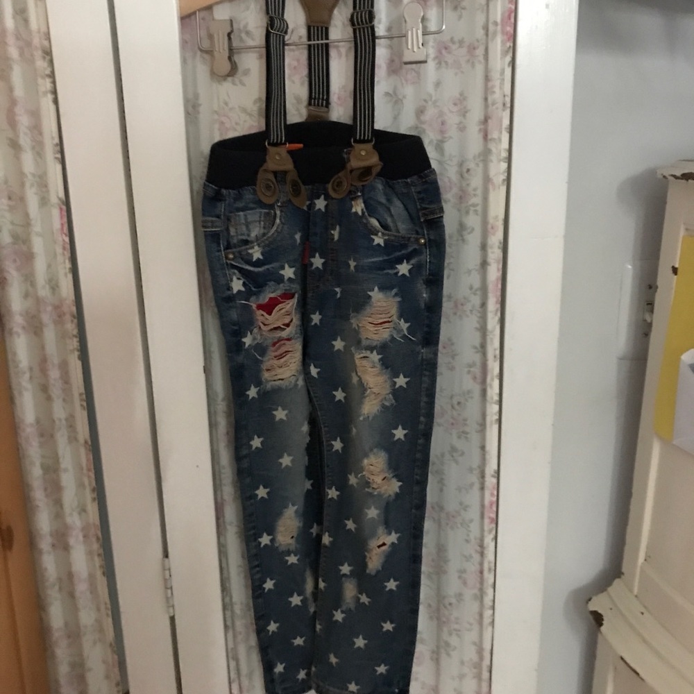 Girls suspender jeans